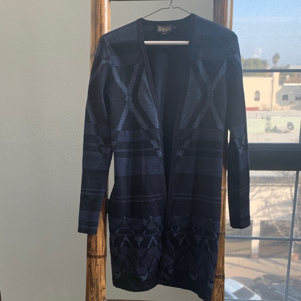 Pendleton Blue Geometric Cardigan women’s 100 percent merino wool.
